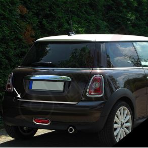 BAGKLAPS KANTLISTE RUSTFRI - Mini Cooper R56 Hatchback rg. 2006->