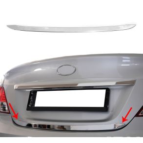 BAGKLAPS KANTLISTE RUSTFRI - Hyundai Accent Blue / Solaris Sedan rg. 2012->