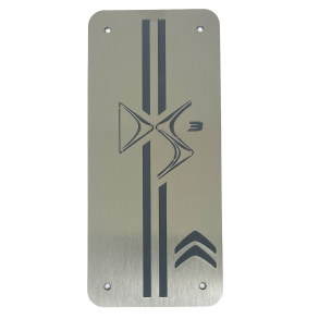 Fodsttte / Hvileplade aluminium - Med Citröen DS3 Logo & Navn - Skrue montering