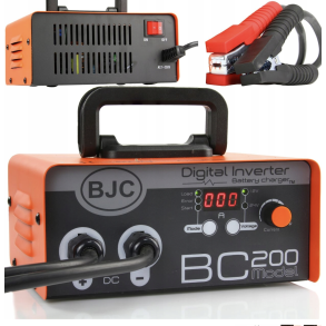 Batterilader 12V/24V - Justerbar regulering af ladestr�mmen - 22x10x18 cm